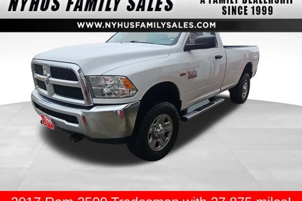 2017 Ram 2500 Tradesman photo 1