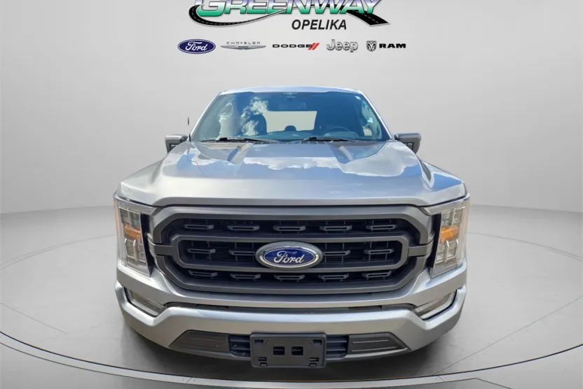 2023 Ford F-150 XLT photo 1