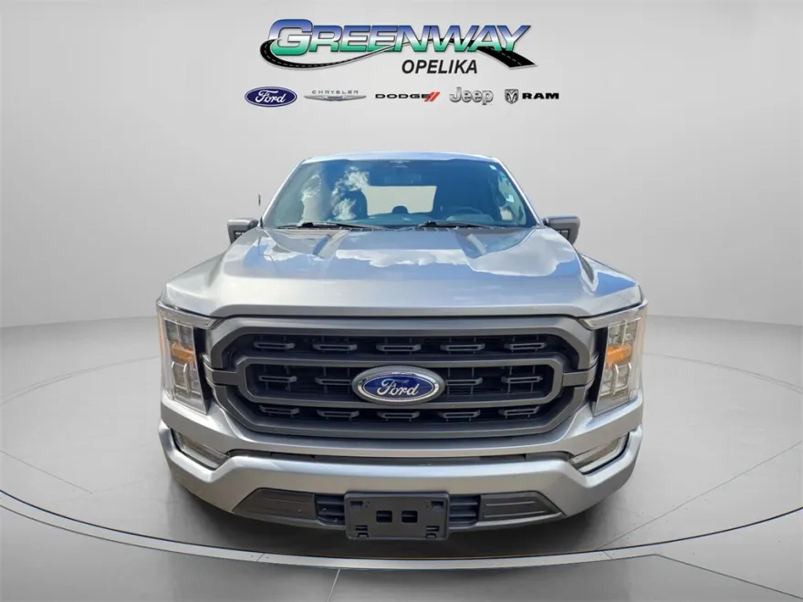 2023 Ford F-150 XLT photo 1