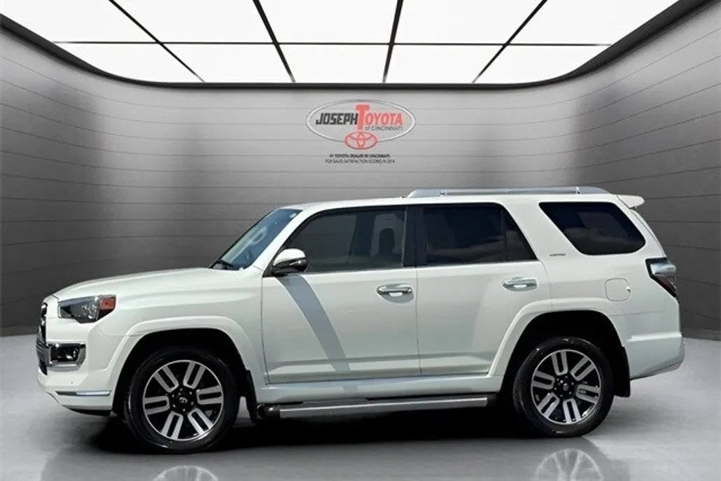 2021 Toyota 4Runner Limited photo 1