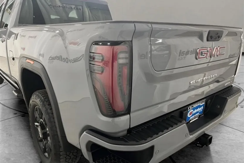 2025 Gmc Sierra HD AT4 photo 1