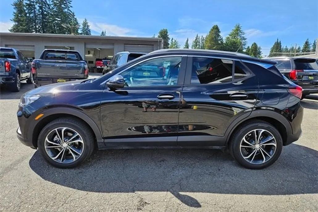 2023 Buick Encore GX Select photo 1