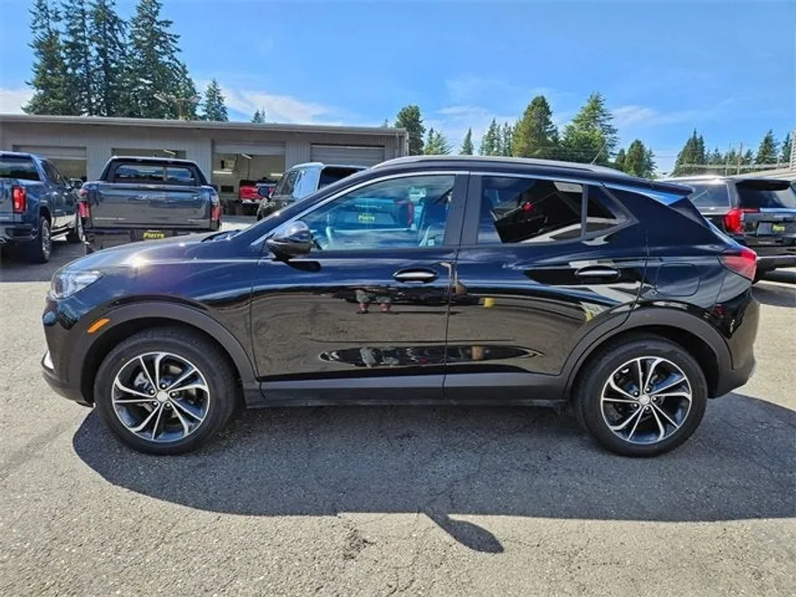 2023 Buick Encore GX Select photo 1