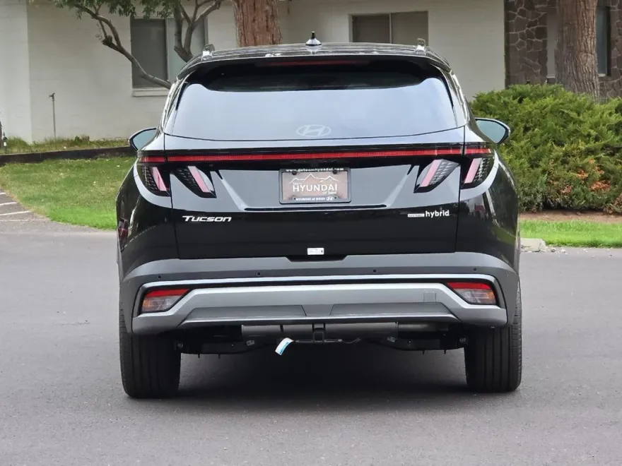 2025 Hyundai Tucson Hybrid Limited photo 1