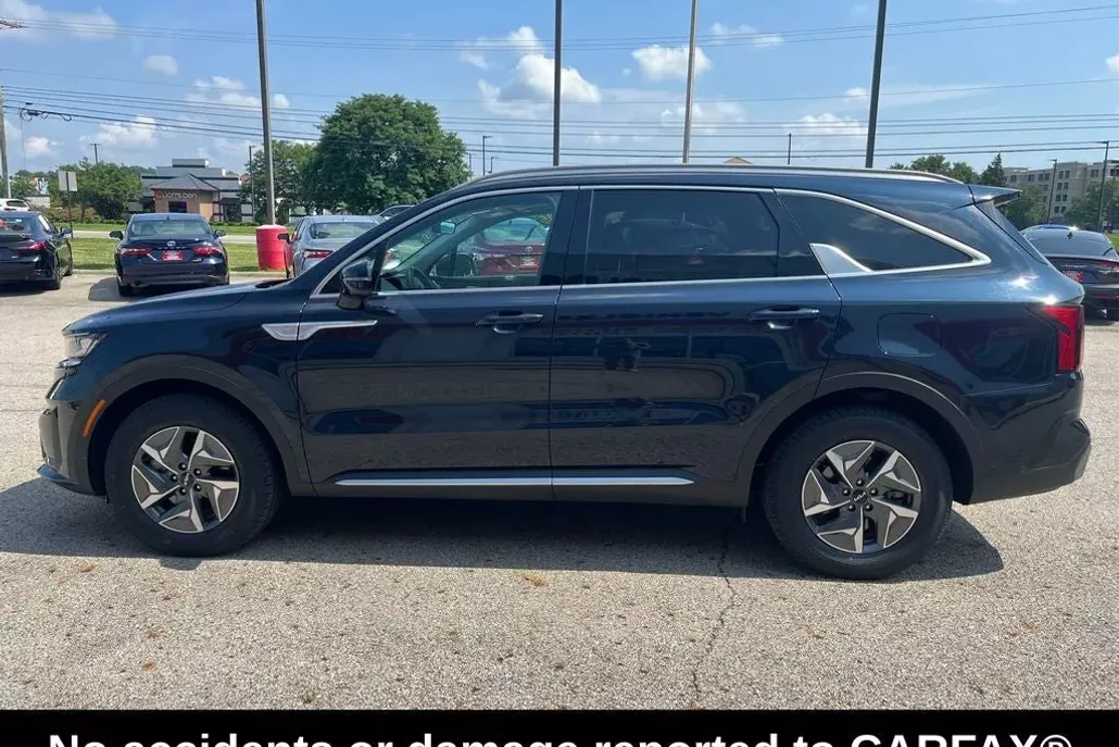 2022 Kia Sorento Hybrid EX photo 1