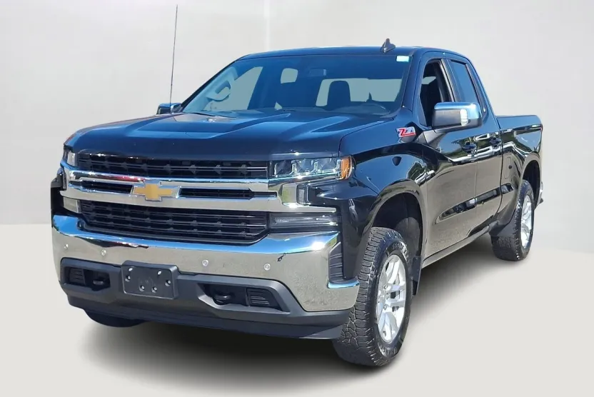 2020 Chevrolet Silverado 1500 LT photo 1
