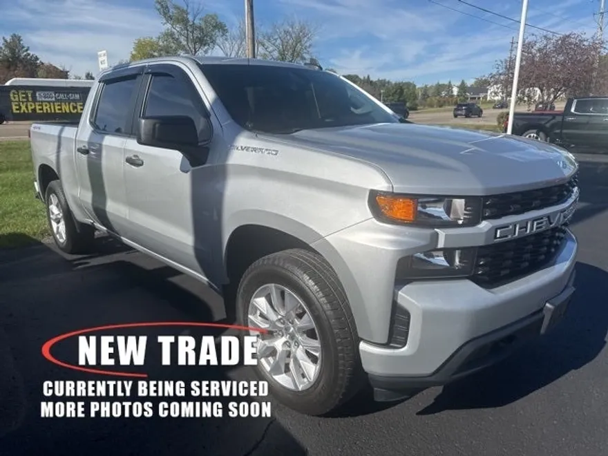 2020 Chevrolet Silverado 1500 Custom photo 1