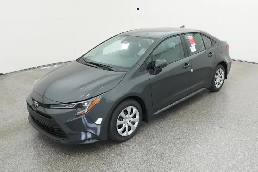 2026 Toyota Corolla LE photo 1