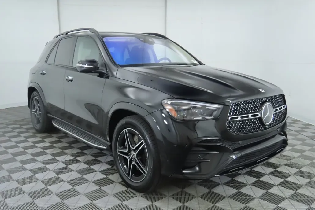 2026 Mercedes Benz GLE 450 4MATIC photo 1