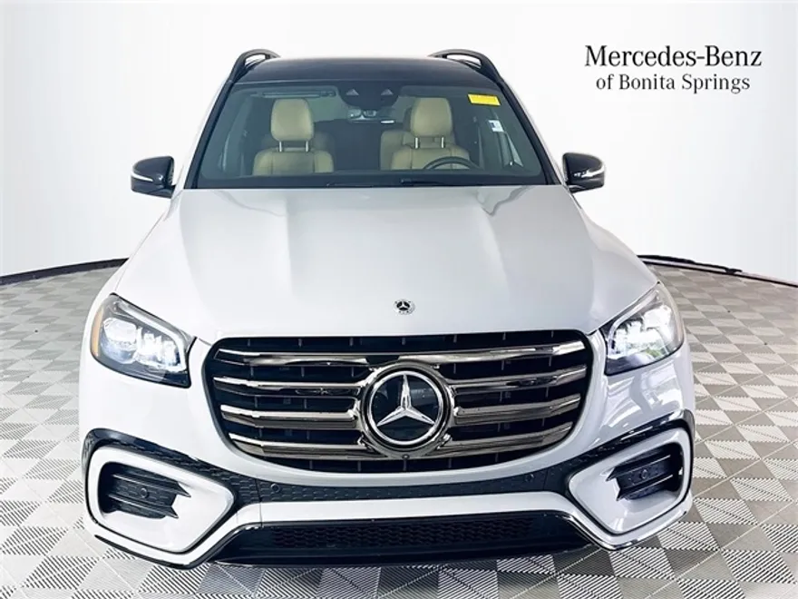 2024 Mercedes Benz GLS 450 4MATIC photo 1