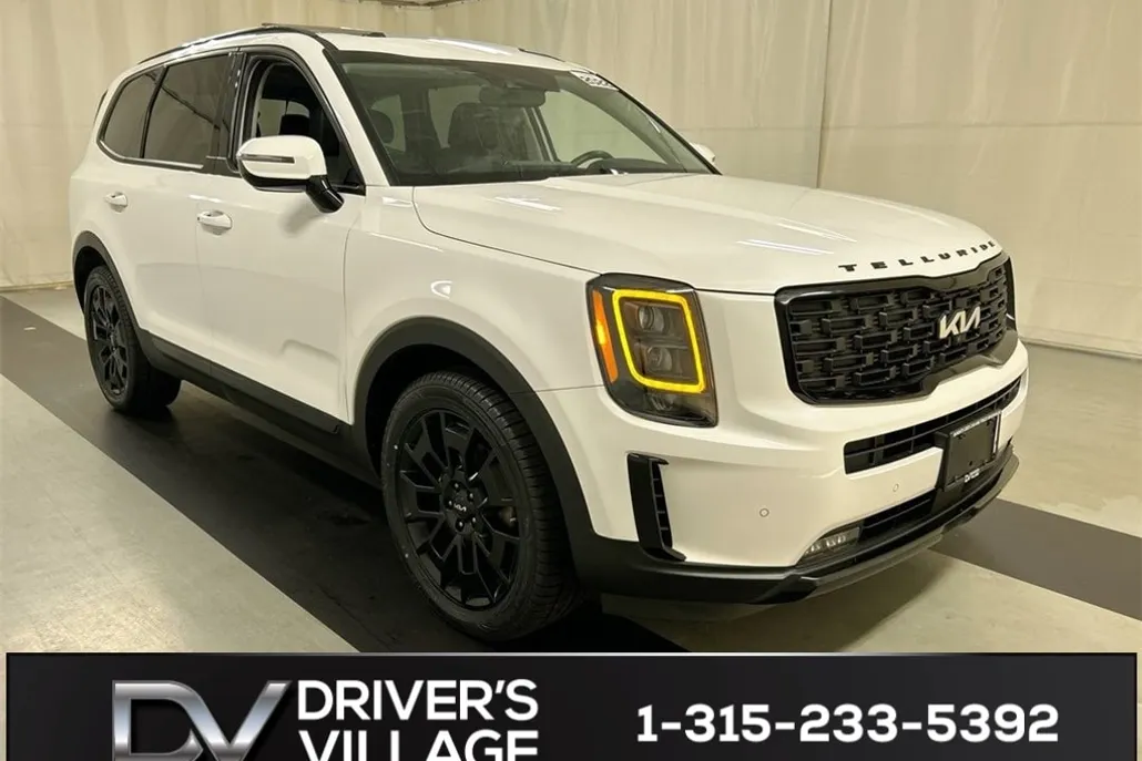 2022 Kia Telluride SX photo 1
