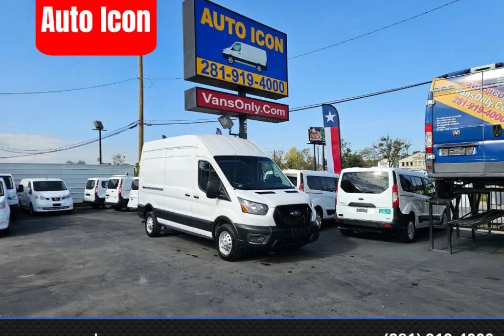 2022 Ford Transit Cargo photo 1