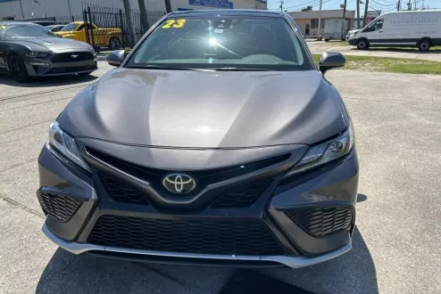 2023 Toyota Camry XSE photo 3