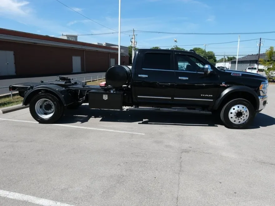 2022 Ram 5500 Tradesman SLT Laramie Limited photo 1
