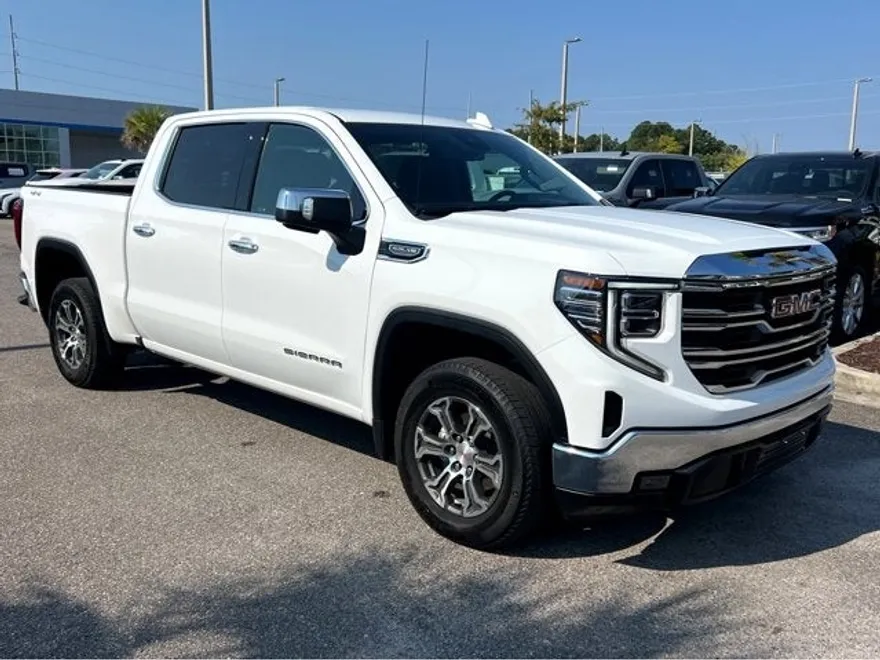2024 Gmc Sierra 1500 SLT photo 1