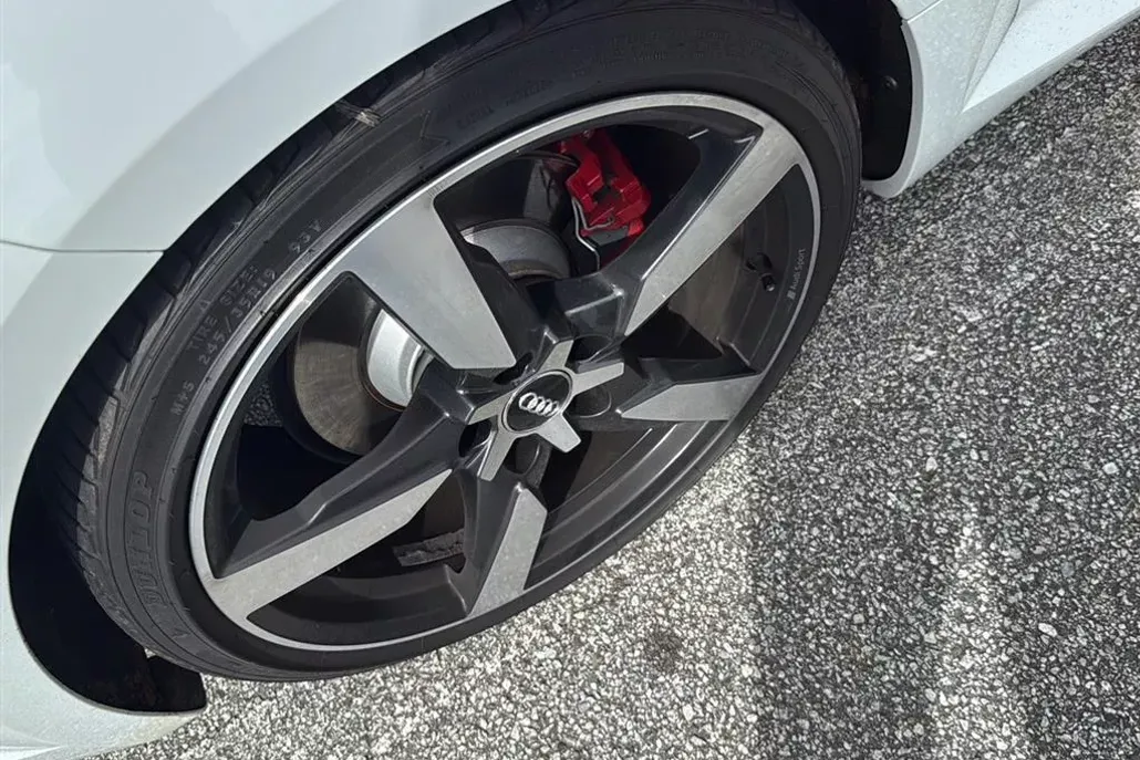 2019 Audi TT Roadster Quattro photo 1