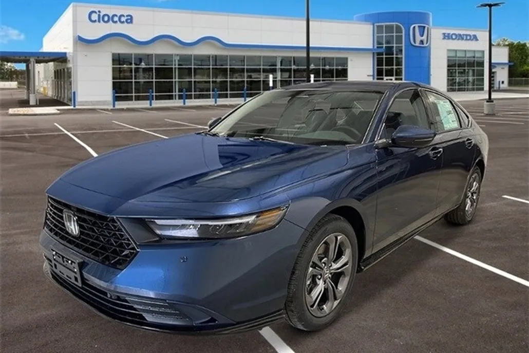 2025 Honda Accord Hybrid EX-L photo 1