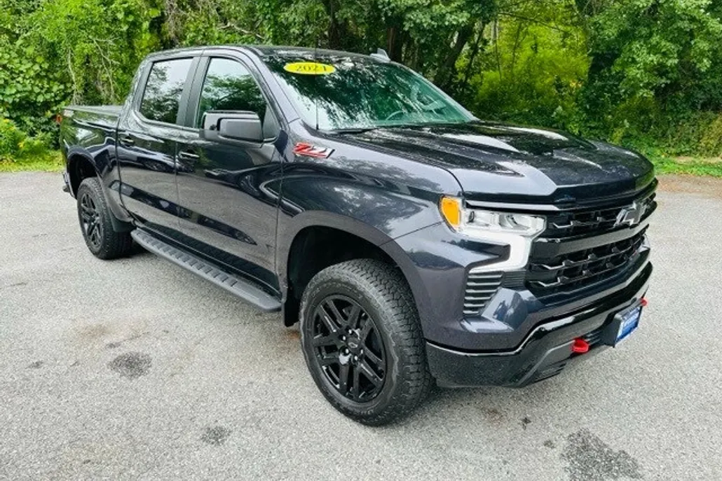 2024 Chevrolet Silverado 1500 LT Trail Boss photo 1