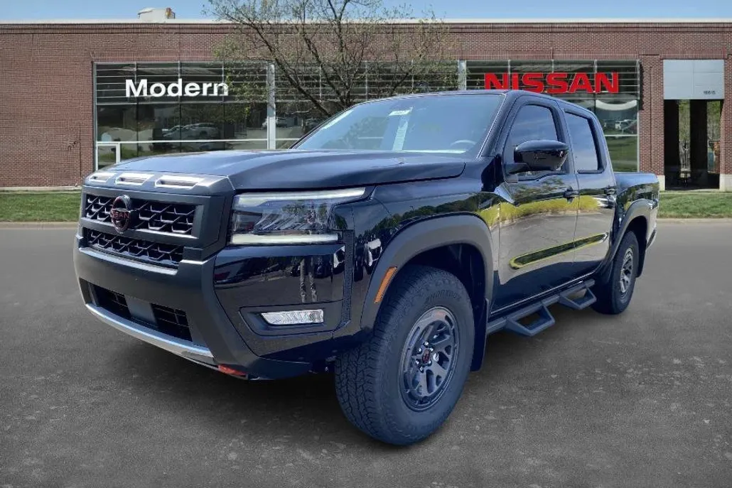 2026 Nissan Frontier Crew Cab PRO-4X photo 1