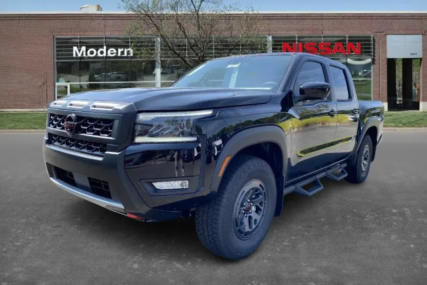 2026 Nissan Frontier Crew Cab PRO-4X photo 1