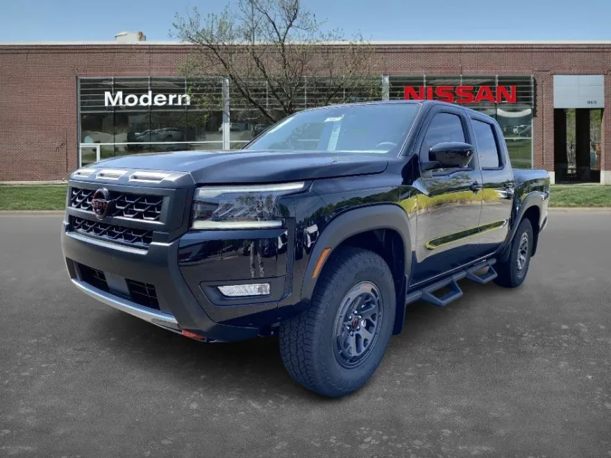 2026 Nissan Frontier Crew Cab PRO-4X photo 1