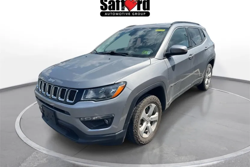2021 Jeep Compass Latitude photo 1