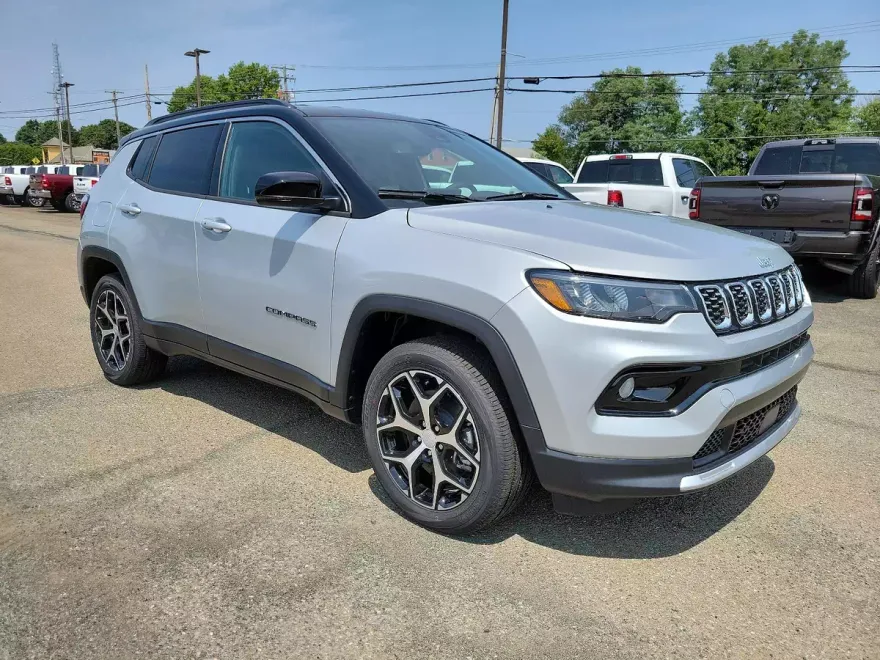 2024 Jeep Compass Limited photo 1