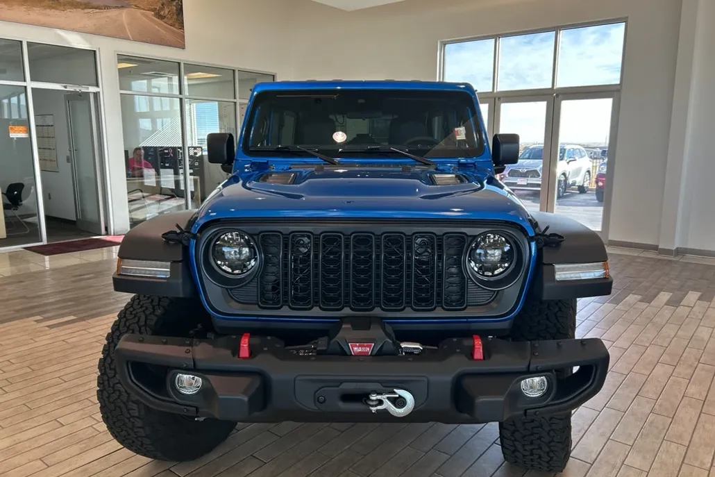 2024 Jeep Wrangler Rubicon photo 1