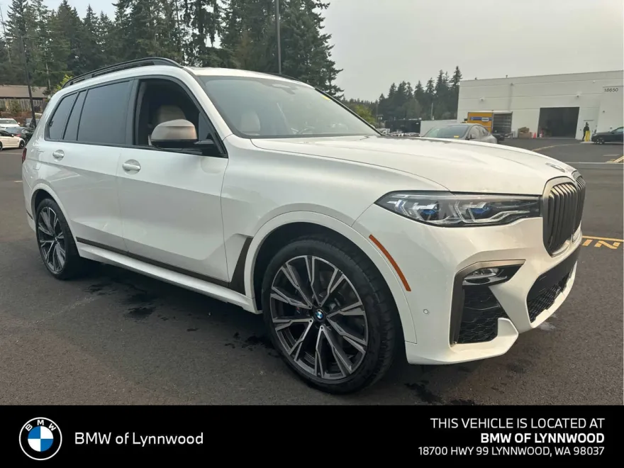 2022 Bmw X7 M50i photo 1