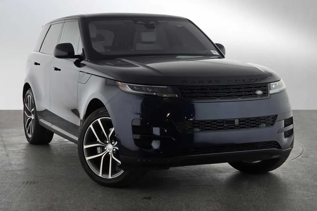 2023 Land Rover Range Rover Sport SE photo 1