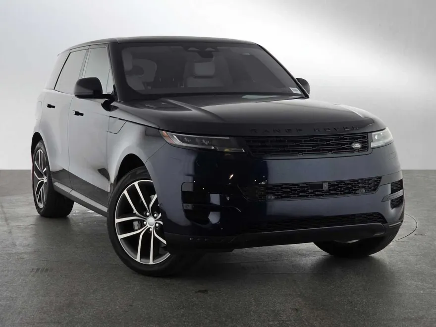 2023 Land Rover Range Rover Sport SE photo 1