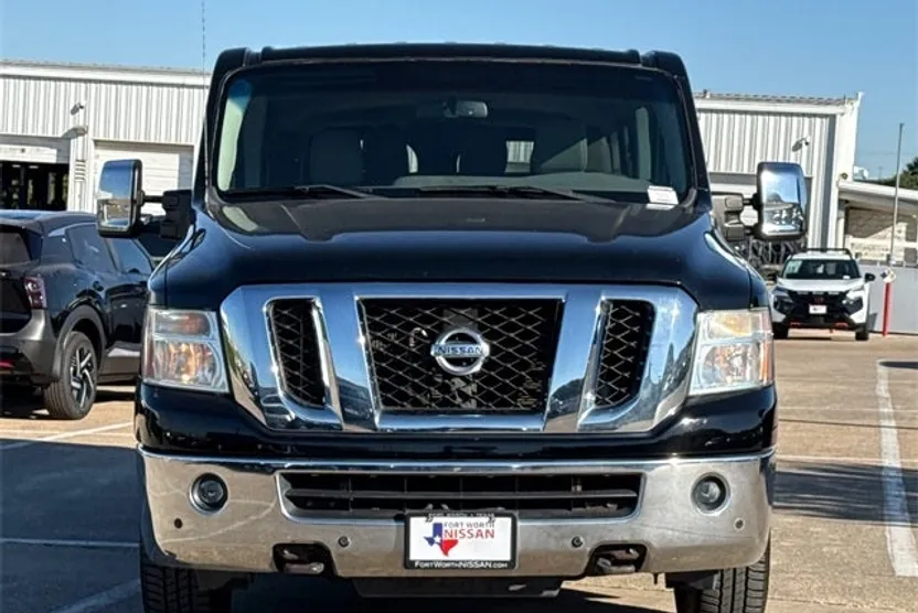 2013 Nissan NV3500 photo 1