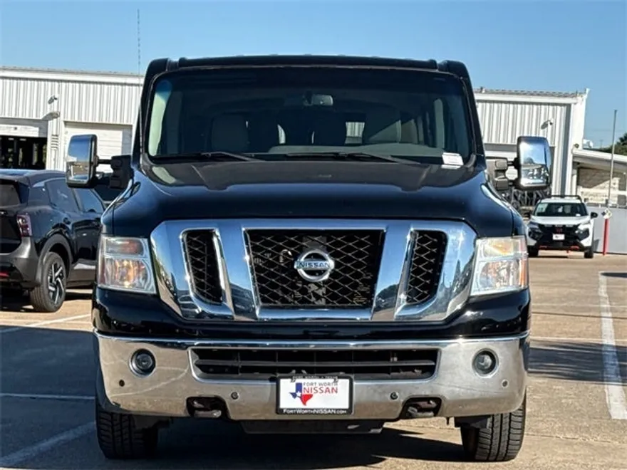 2013 Nissan NV3500 photo 1