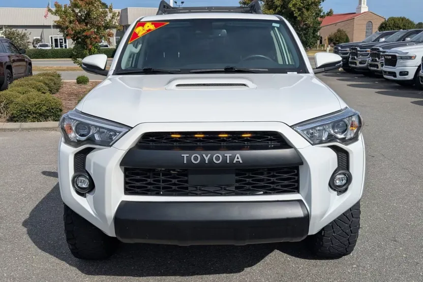 2024 Toyota 4Runner TRD Premium photo 1