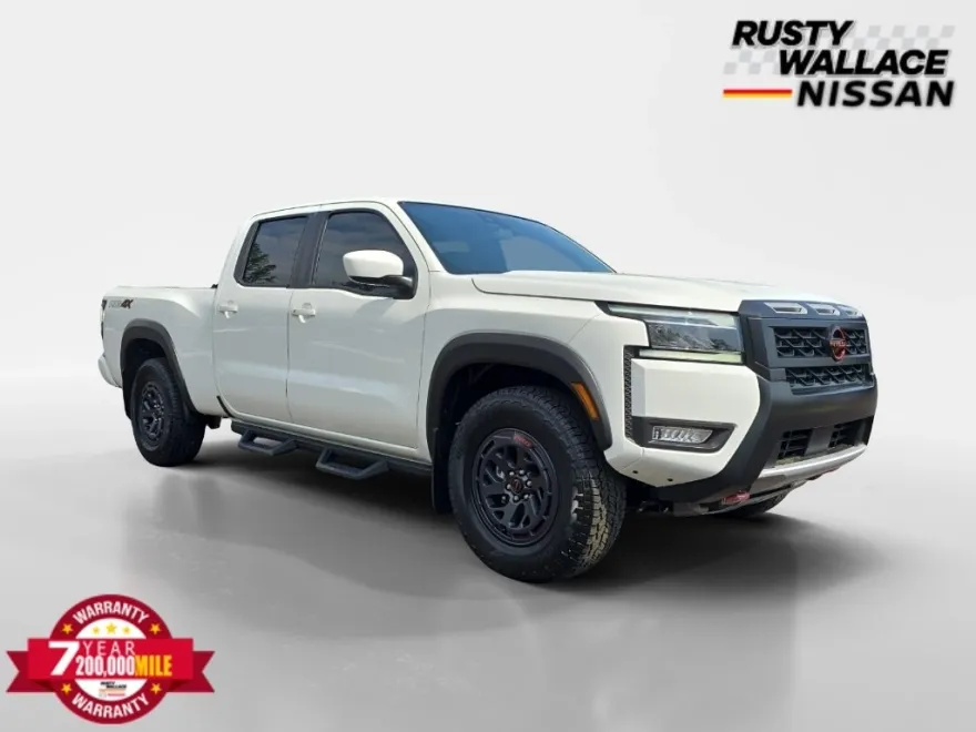 2025 Nissan Frontier PRO-4X photo 1