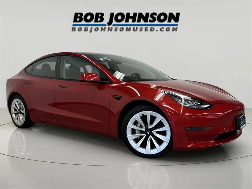 2021 Tesla Model 3 Long Range photo 1