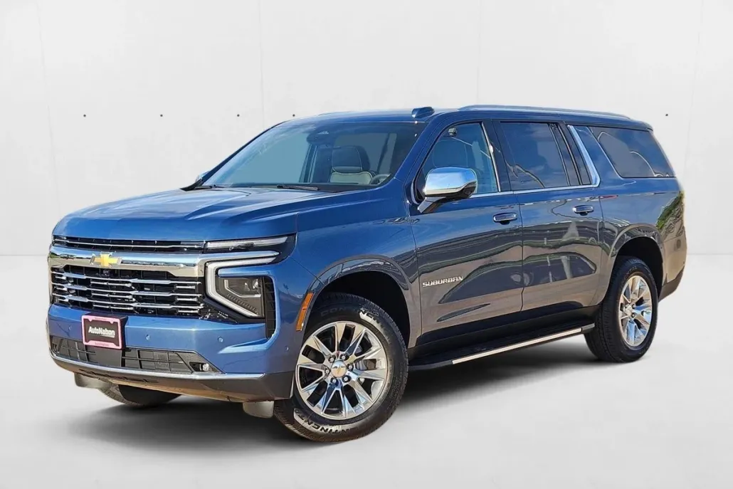 2025 Chevrolet Suburban Premier photo 1