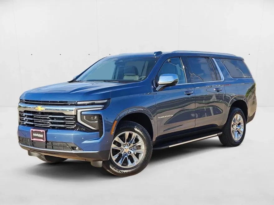 2025 Chevrolet Suburban Premier photo 1