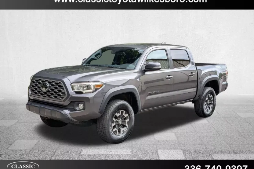 2022 Toyota Tacoma TRD photo 1