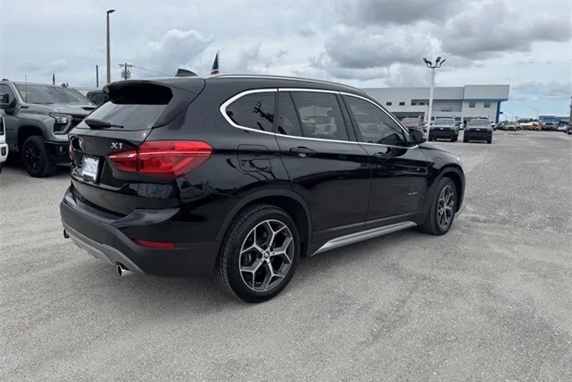 2018 Bmw X1 XDrive28i photo 1