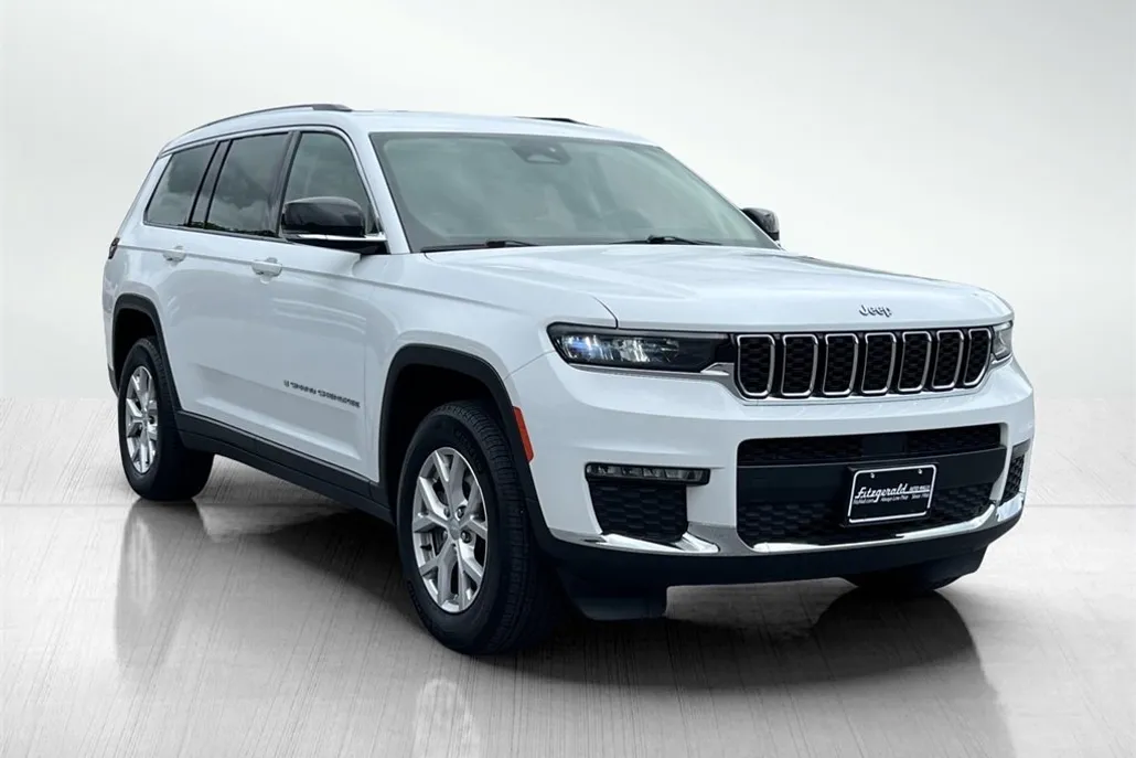 2021 Jeep Grand Cherokee L photo 1