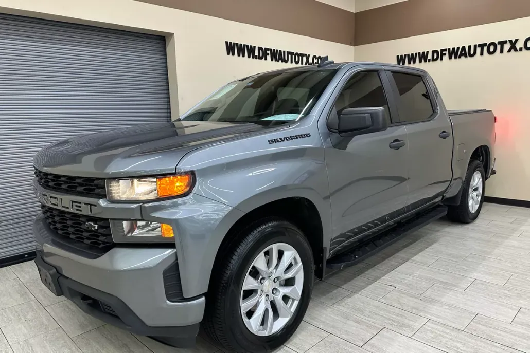 2022 Chevrolet Silverado 1500 photo 1