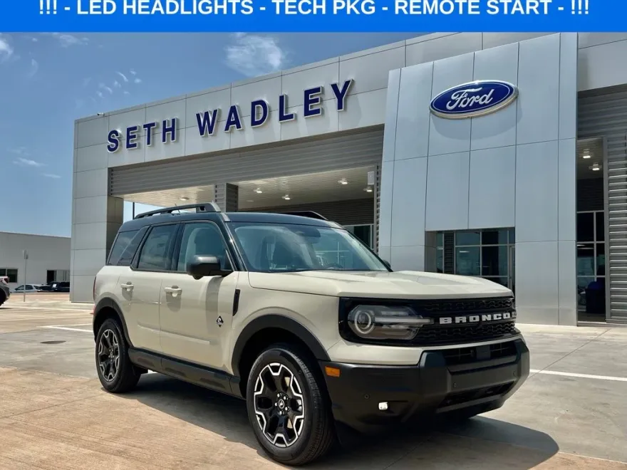 2025 Ford Bronco Sport Outer Banks photo 1