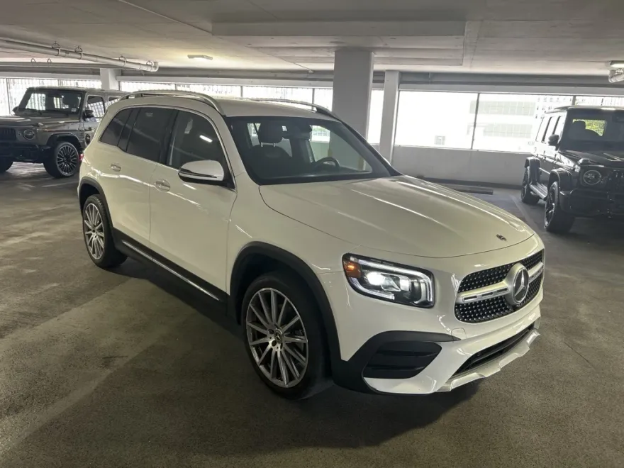 2021 Mercedes Benz GLB 250 photo 1