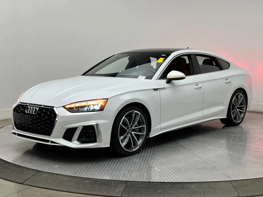 2023 Audi A5 45 S line Premium Plus photo 1