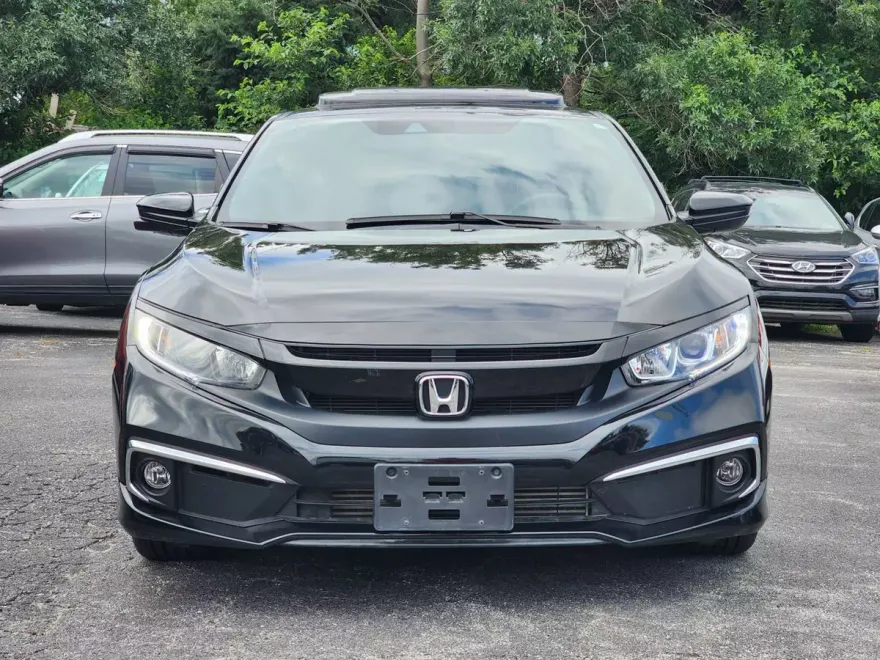 2019 Honda Civic EX photo 1
