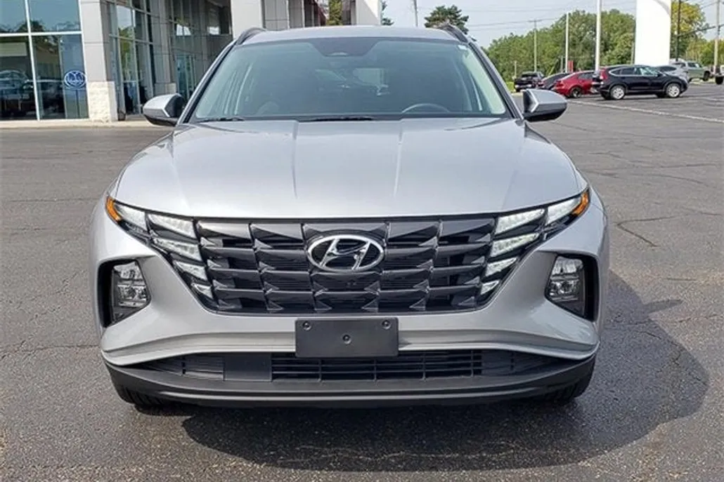 2024 Hyundai Tucson SEL photo 1