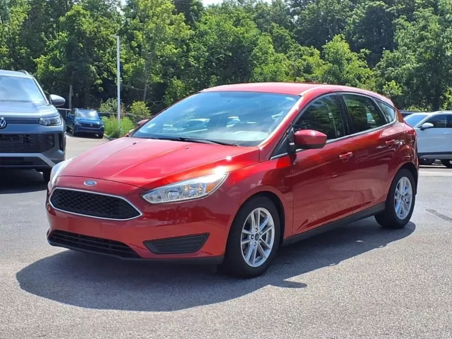 2018 Ford Focus SE photo 1