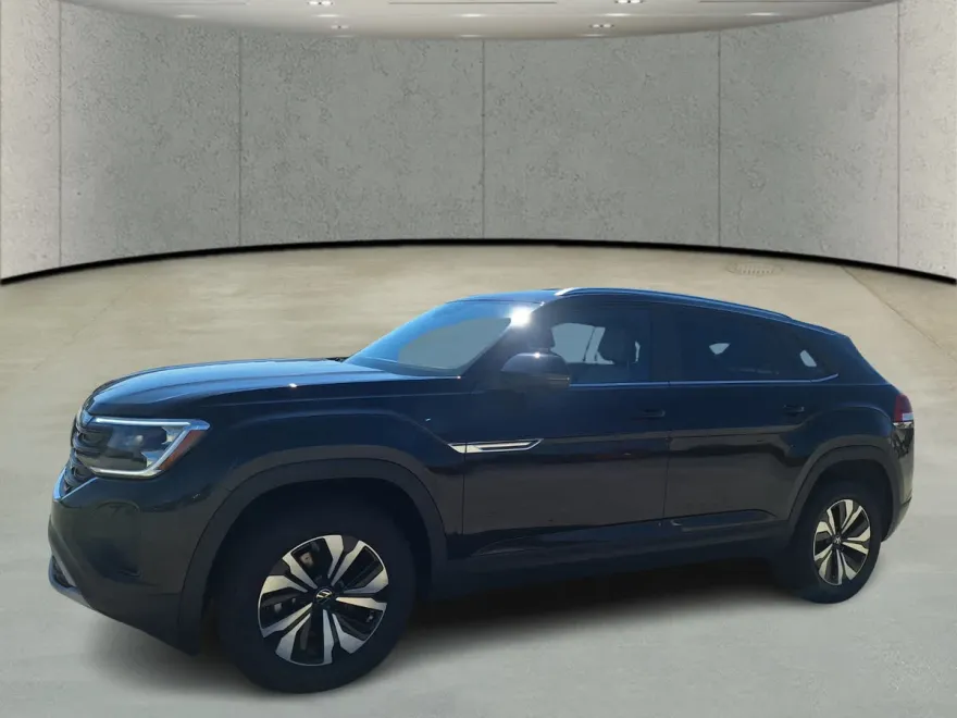 2026 Volkswagen Atlas Cross Sport SE photo 1