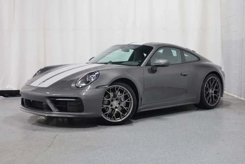 2022 Porsche 911 photo 1